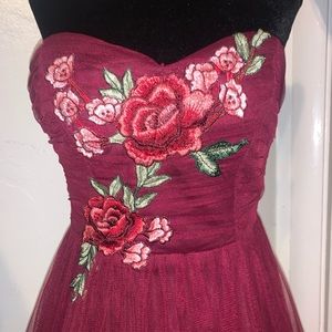 Maroon strapless Pouf dress with Bustier top with flower embroidery &tulle skirt